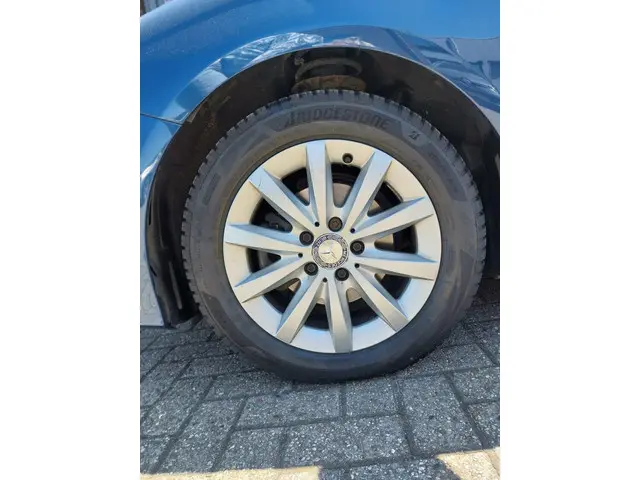 Mercedes-Benz B-Klasse 180 Ambition 2012 Benzine 24