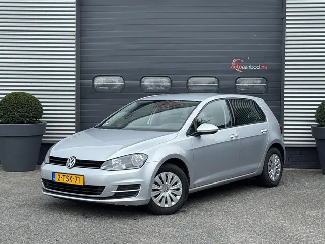 Volkswagen Golf 1.2 TSI Trend Edition 2014 Benzine