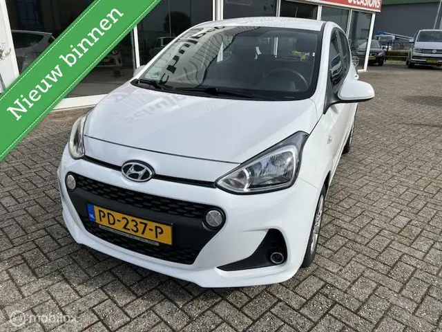 Hyundai i10 1.0i Comfort 2017 Benzine 2