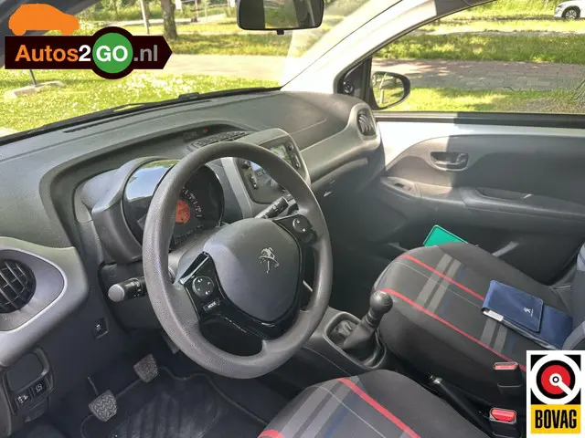 Peugeot 108 1.0 e-VTi Active 2015 Benzine 6