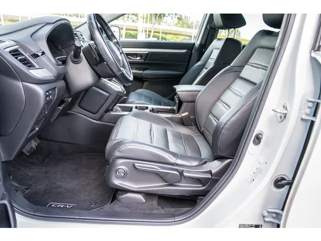 Honda CR-V 1.5i V-TEC LIFESTYLE TURBO 2020 Benzine 30