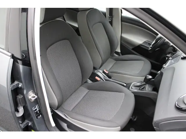 SEAT Ibiza ST 1.0 EcoTSI Style Connect 2016 Benzine 6