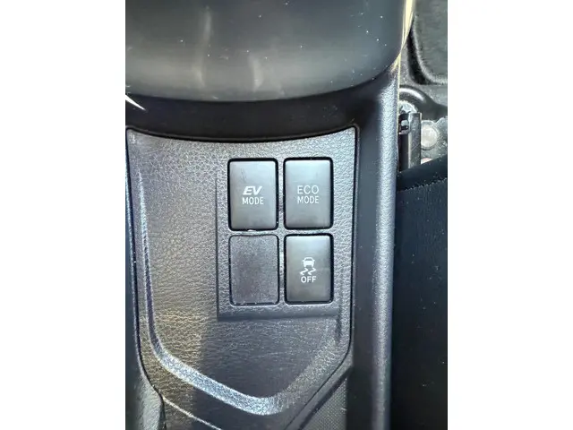 Toyota Yaris 1.5 Hybrid Dynamic 2015 Hybride Benzine 31