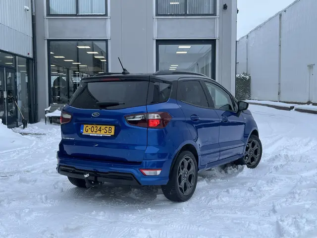 Ford EcoSport 2
