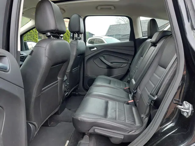 Ford C-MAX 2.0 Hybrid Titanium+ 2015 Hybride Benzine 5