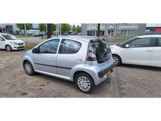 Citroën C1 1.0 Bi-Ton 2013 Benzine 4
