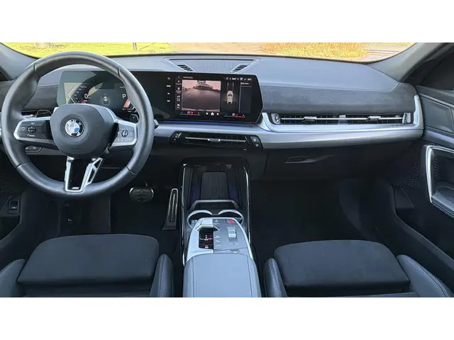 BMW X2 sDrive20i 2025 Benzine 9