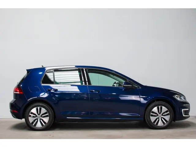 Volkswagen e-Golf NAP*ACC*Digitaal Cockpit* 2017 Elektrisch 6