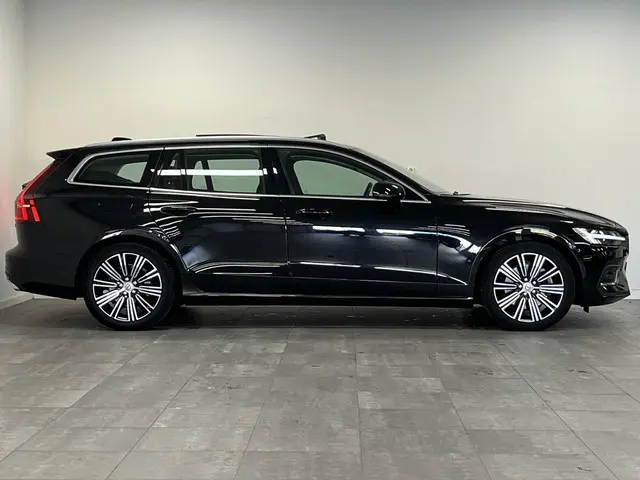 Volvo V60 2.0 B3 Inscription 2021 Benzine 9