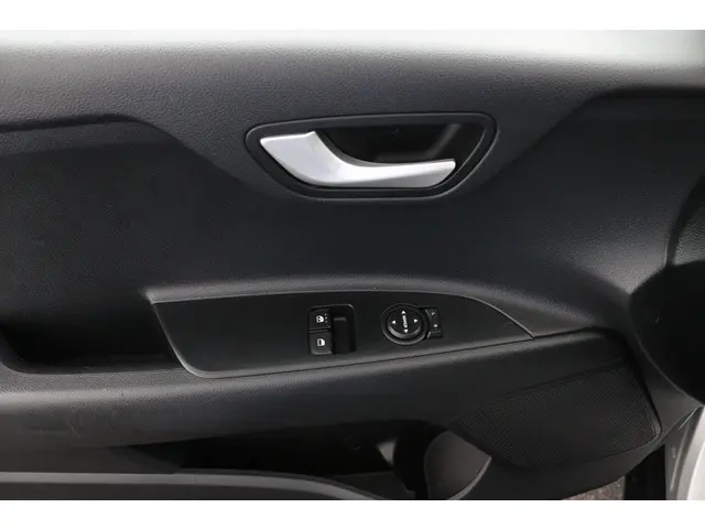 Kia Stonic 1.0 T-GDi DynamicLine 2020 Benzine 30