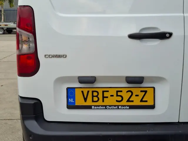 Opel Combo 1.6D L1H1 Edition 2019 Diesel 19
