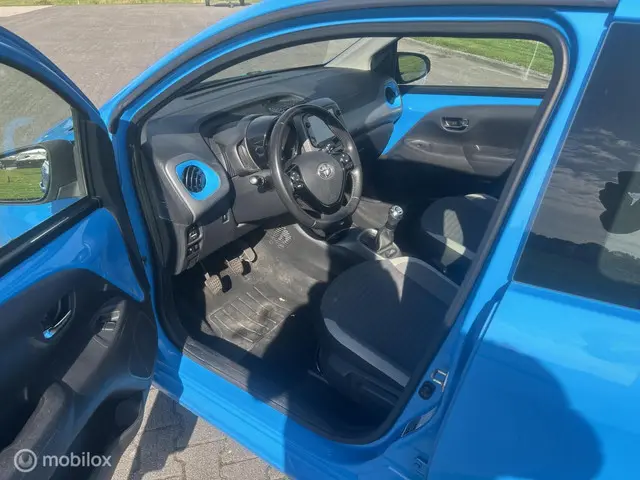 Toyota Aygo 1.0 VVT-i x-otic 2019 Benzine 5