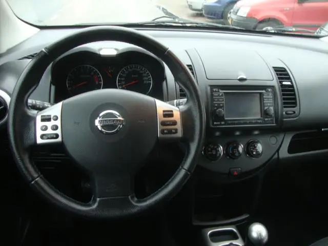 Nissan Note 1.4 Connect Edition ( Airco +Navi ) 2012 Benzine 9