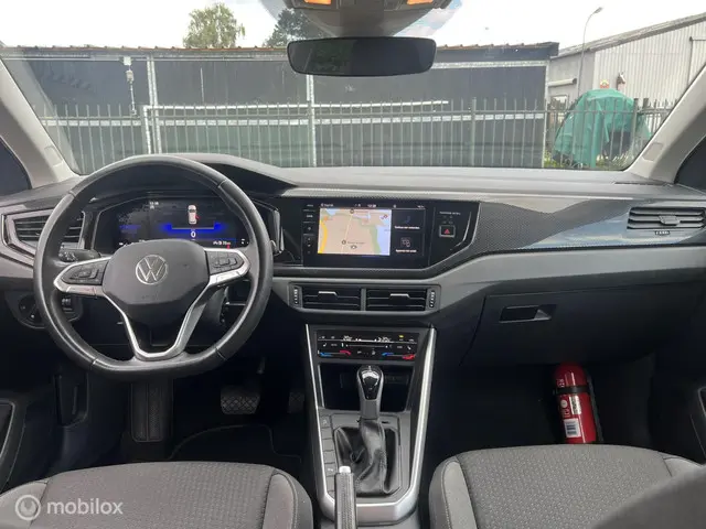 Volkswagen Polo 1.0 TSI Life 2022 Benzine 9