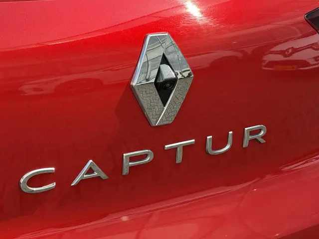 Renault Captur 1.3 160 iconic 2023 Benzine 18