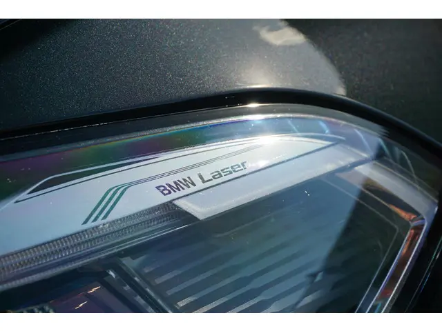 BMW X6 xDrive40i 2022 Benzine 8