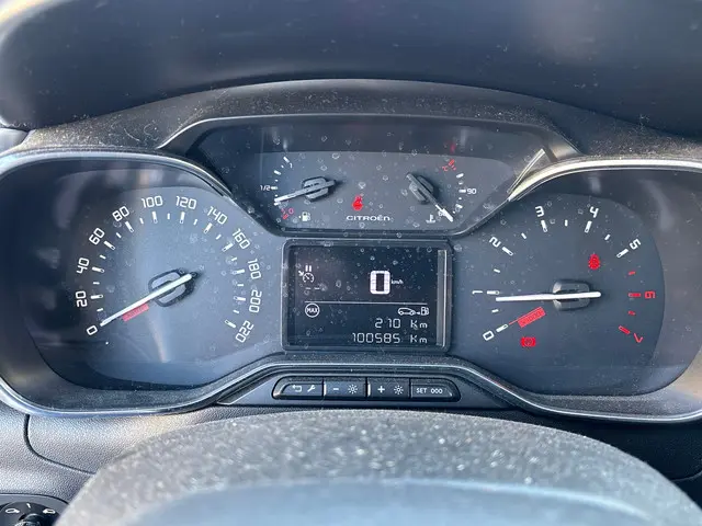 Citroën C3 1.2 PureTech Shine 2017 Benzine 12