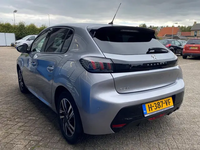 Peugeot 208 1.2 PureTech Allure 2020 Benzine 5