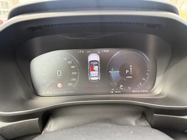 Volvo XC40 1.5 T5 Recharge R-Design 2022 Hybride Benzine 9