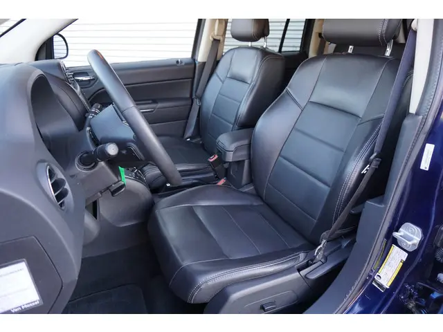 Jeep Compass 2.4 Limited 4WD AUTOMAAT 2012 Benzine 9