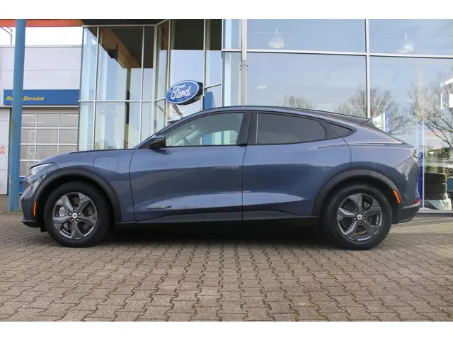 Ford Mustang Mach-E Extended RWD 98 kWh 2021 Elektrisch 4