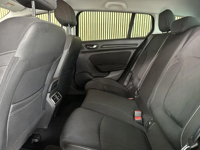 Renault Mégane Estate 1.3 TCe Limited 2019 Benzine 8