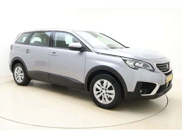 Peugeot 5008 1.2 PureTech Active 2018 Benzine 8