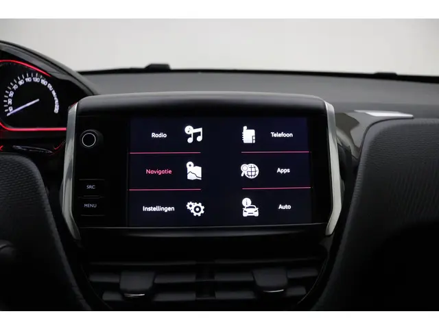 Peugeot 2008 1.2 PureTech GT-line 2018 Benzine 25