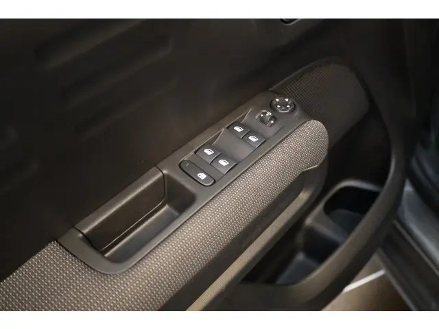 Citroën C3 Aircross PT 130 Max Automaat-6 2024 Benzine 28