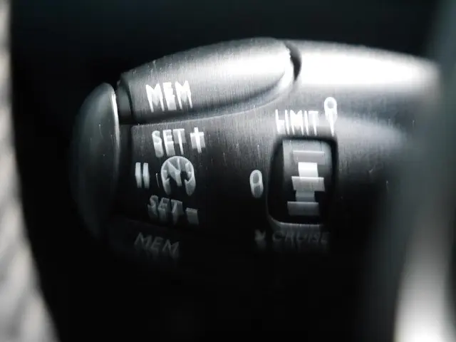 Peugeot 208 1.2 PureTech Active 2023 Benzine 18