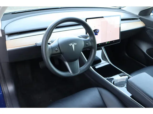 Tesla Model 3 Standard RWD Plus 60 kWh 2020 Elektrisch 7