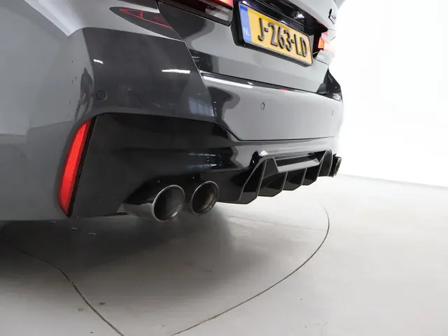 BMW M5 COMPETITION 740 PK FACELIFT MODEL 2020 Benzine 46