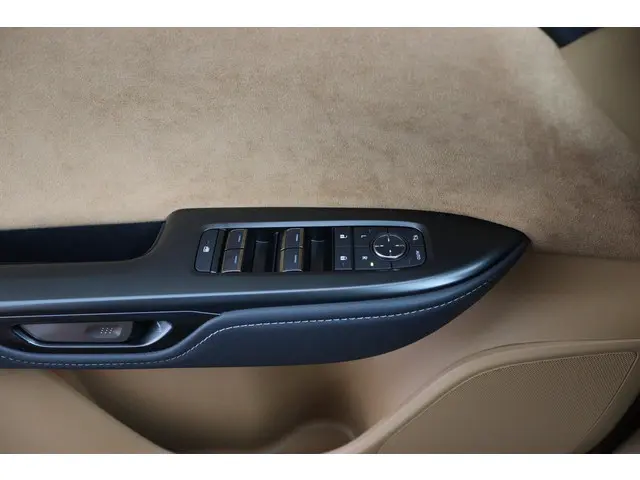 Lexus RZ 450e President Line 71 kWh 2023 Elektrisch 27