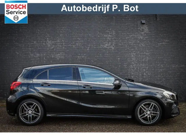 Mercedes-Benz A-Klasse 250 4MATIC Prestige 2016 Benzine