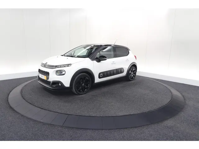 Citroën C3 PureTech 110 S&S Shine 2020 Benzine 68