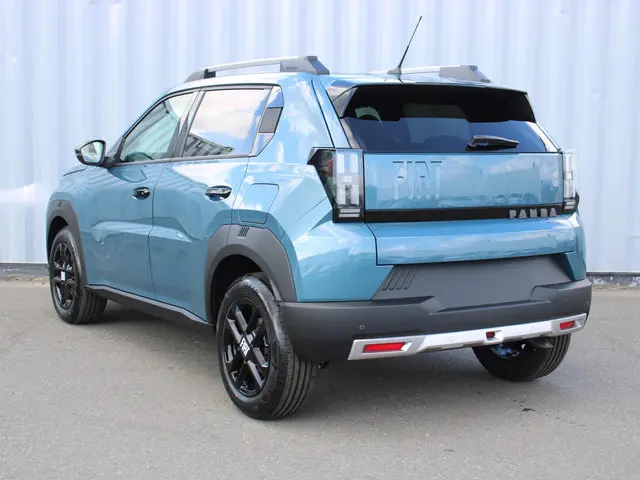 Fiat Grande Panda HYBRID 110 ICON 2025 Hybride Benzine 3