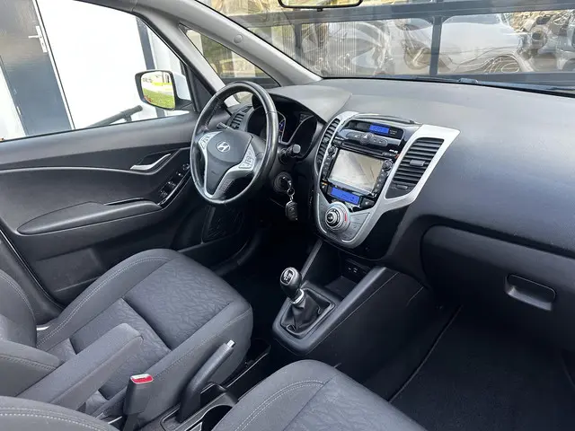 Hyundai ix20 1.4i Go! 2017 Benzine 3