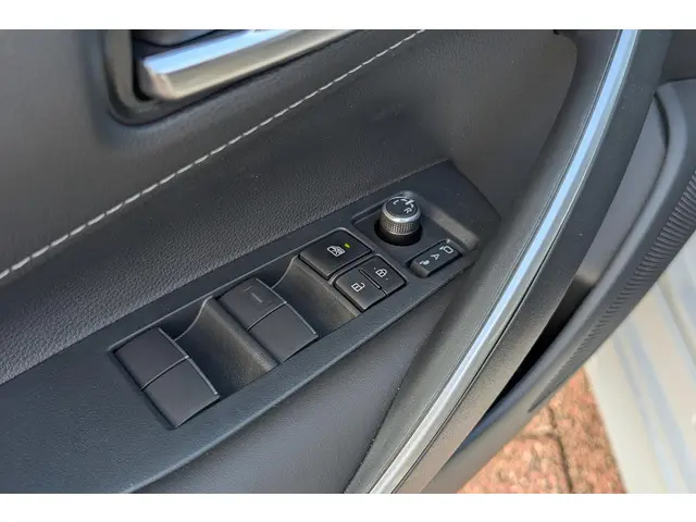 Toyota Corolla Hybrid 140 Dynamic 2025 Hybride Benzine 13