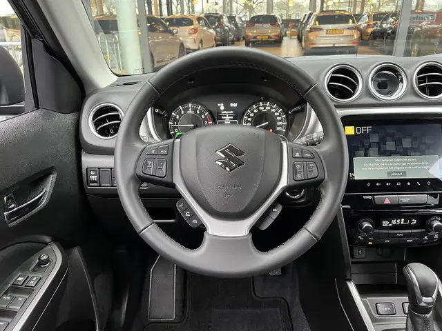 Suzuki Vitara 1.5 Hybrid Select 2025 Hybride Benzine 24