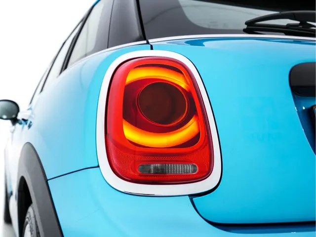 MINI One Mini 1.5 D Business-Pack 2018 Diesel 24