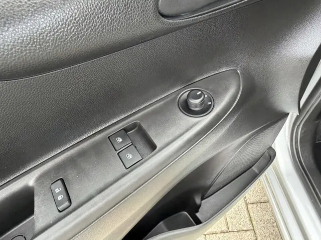 Opel KARL 1.0 ecoFLEX Edition 2018 Benzine 24