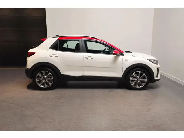 Kia Stonic 1.0 T-GDi DynamicLine 2019 Benzine 6