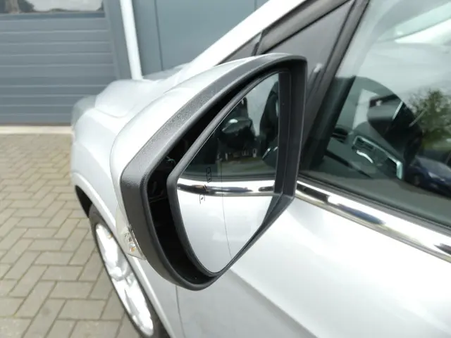 Ford Kuga HELAAS VERKOCHT!!! 2016 Benzine 44