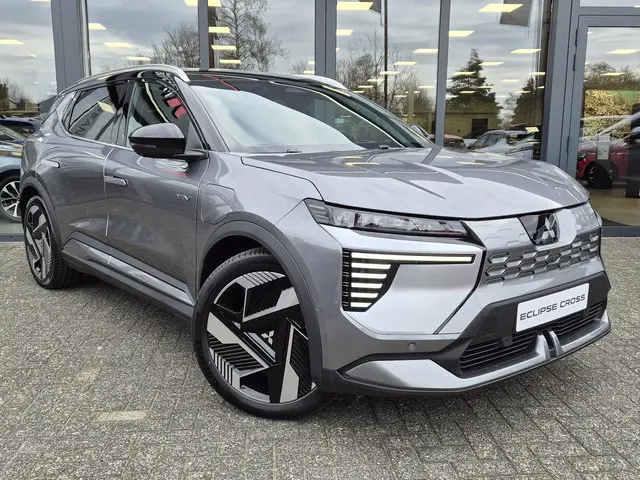 Mitsubishi Eclipse Cross Instyle 87 kWh 2025 Elektrisch 5