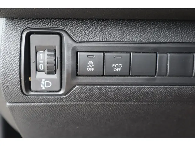 Peugeot 308 1.6 BlueHDi Allure 2016 Diesel 21