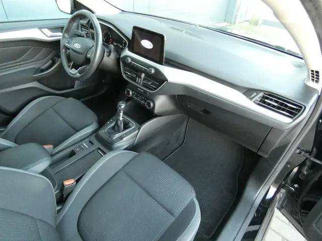 Ford Focus HELAAS VERKOCHT!!! 2018 Benzine 26
