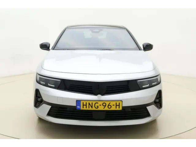 Opel Astra 1.2 Turbo Hybrid GS 2025 Hybride Benzine 6