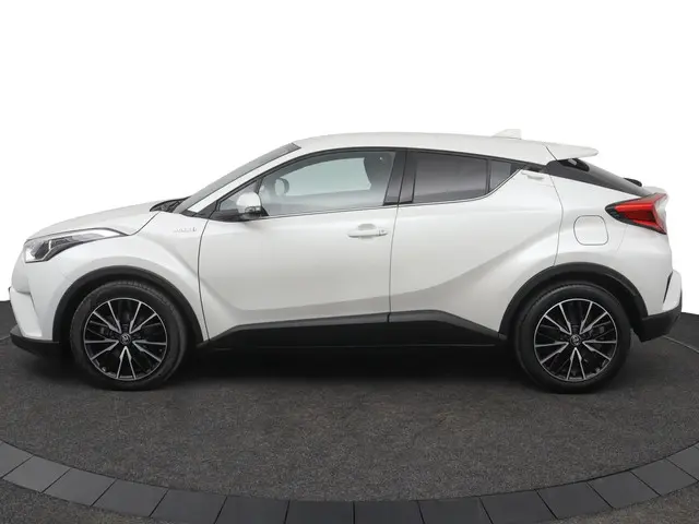 Toyota C-HR 1.8 Hybrid Dynamic 2018 Hybride Benzine 3