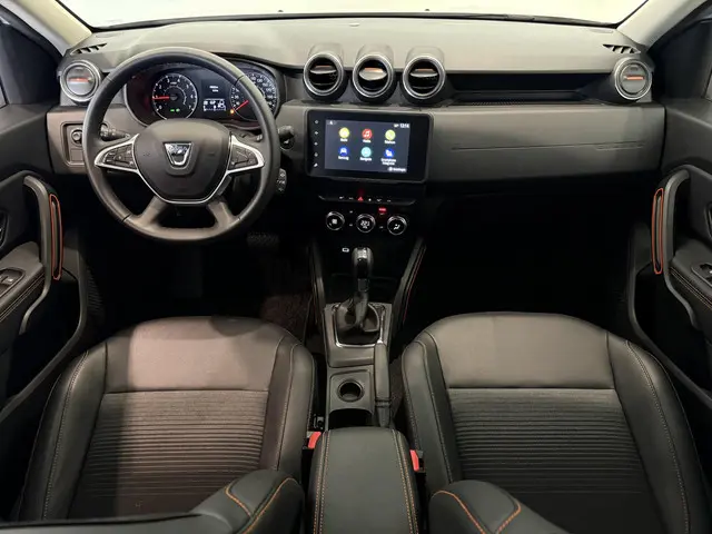 Dacia Duster 1.3 TCe 150 EDC Prestige 2022 Benzine 3