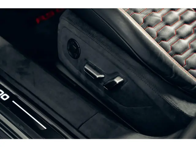 Audi RS6 ABT RS6 LE Legacy Edition 2024 Benzine 64